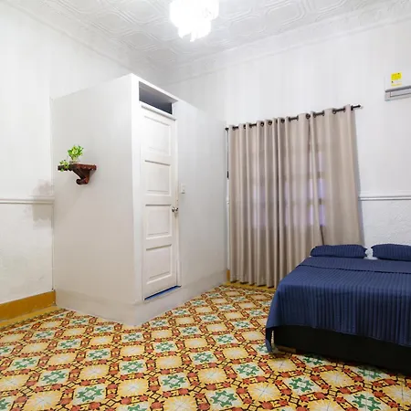 Casa Colonial En Manga Holiday home *